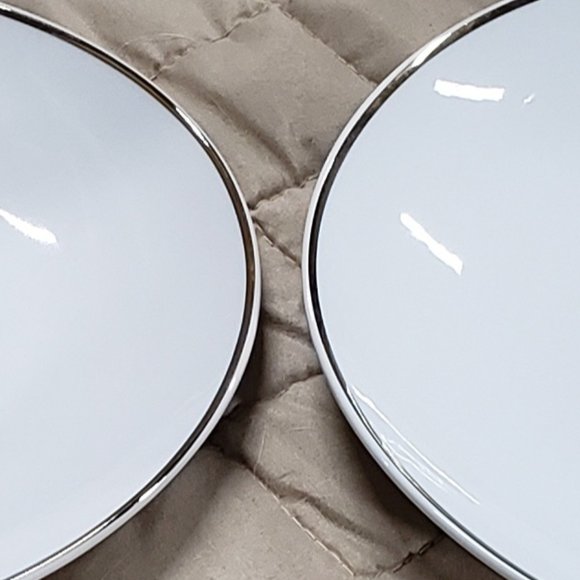 Threshold - 8" 4pk Stoneware Salad Plates Gold -  White with Gold Rim - Picture 3 of 4